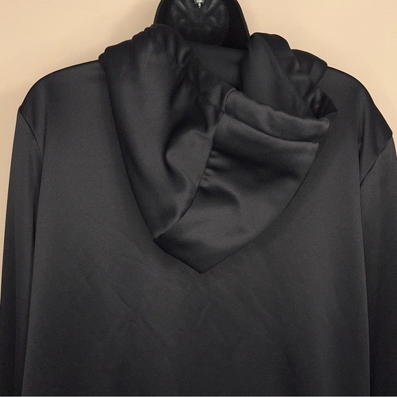 NEW MONDETTA BLACK PULLOVER HOODIE FRONT POCKET SOFT COMFORTABLE - Picture 6 of 14